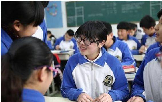 探索未来教育之路，2025新澳免费资料内部玄机与精选答案落实策略（全新版本）2025新澳免费资料内部玄机亦步亦趋精选答案落实_全新版本
